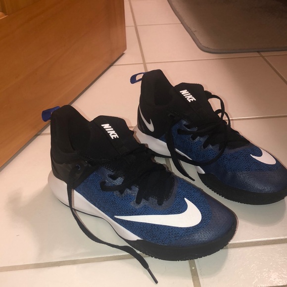 volleyball nike chaussure blanche volleyball nike chaussure blanche